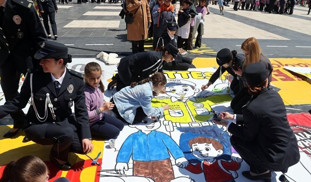 Sivas'ta engelli araçları 'reflektör yelekler'le trafikte daha görünür olacak