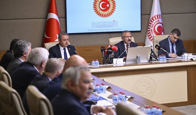 TBMM Okul Saldırılarının Nedenlerini Araştırma Komisyonu, akademisyenleri dinledi