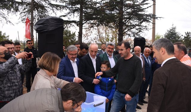 TÜRK-İŞ Genel Başkanı Atalay, Afyonkarahisar'da konut kurası çekimine katıldı