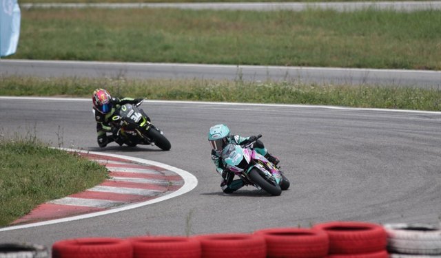 Türkiye Süpermoto ve Motomini Şampiyonası'nın 1. ayağı Kocaeli'de başladı