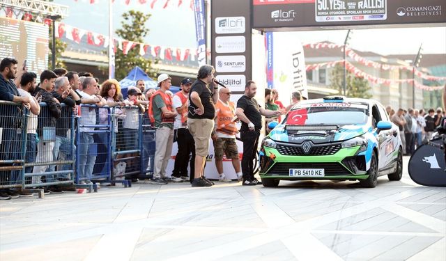 50. Yeşil Bursa Rallisi öncesi start seremonisi yapıldı