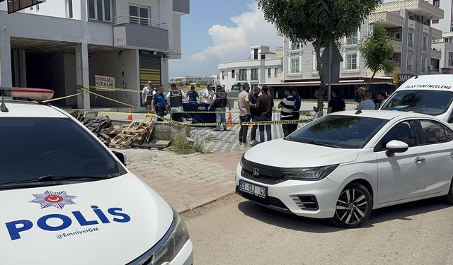 Adana'da baba tartıştığı oğlunu tabancayla vurarak öldürdü