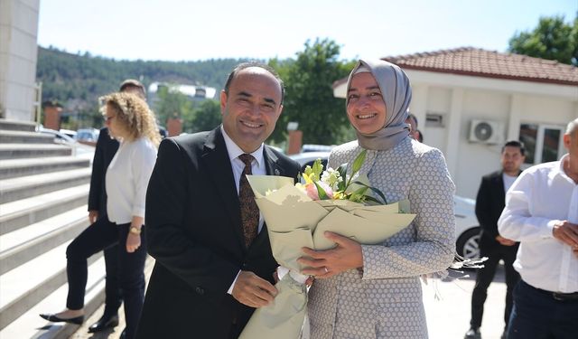 AK Parti Genel Başkan Yardımcısı Kaya, Muğla'da ziyaretlerde bulundu