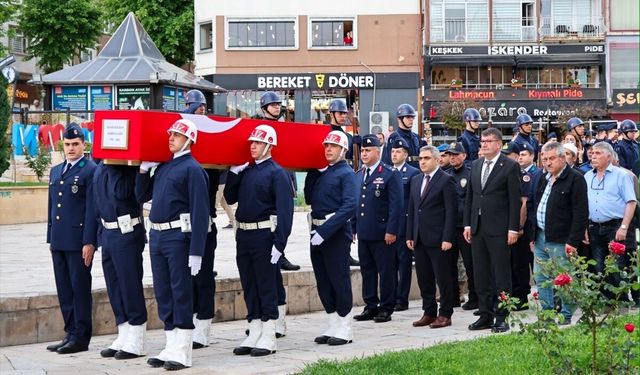 Amasya'da vefat eden Kıbrıs gazisi son yolculuğuna uğurlandı