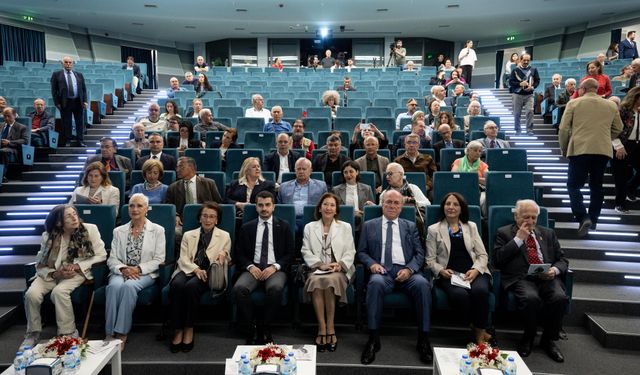 Ankara'da 'Prof. Dr. Erdal İnönü, Bilime Adanmış Bir Ömür' sempozyumu düzenlendi