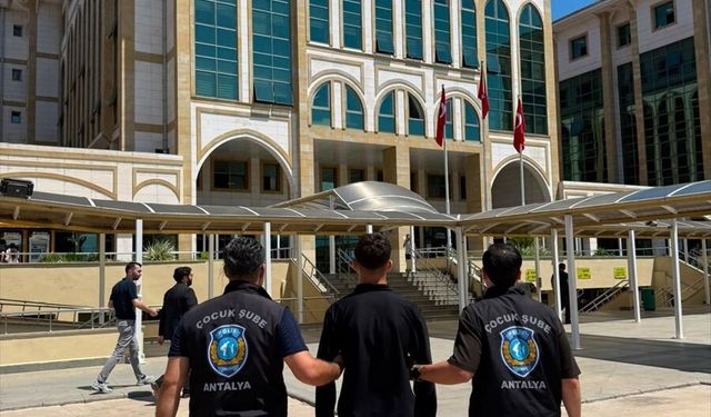 Antalya'da sosyal medya üzerinden suç içerikli paylaşım yapan şüpheli yakalandı