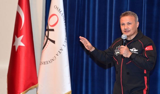 Astronot Alper Gezeravcı, Osmaniye'de öğrencilerle buluştu