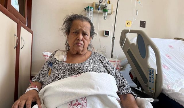 Aydın'da bir kişinin vücudundaki 40 kilogramlık kitle ameliyatla alındı