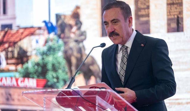 Bakan Bayraktar, enerjide dışa bağımlılığın azaltılması çalışmalarının hız kesmeden devam ettiğini bildirdi:
