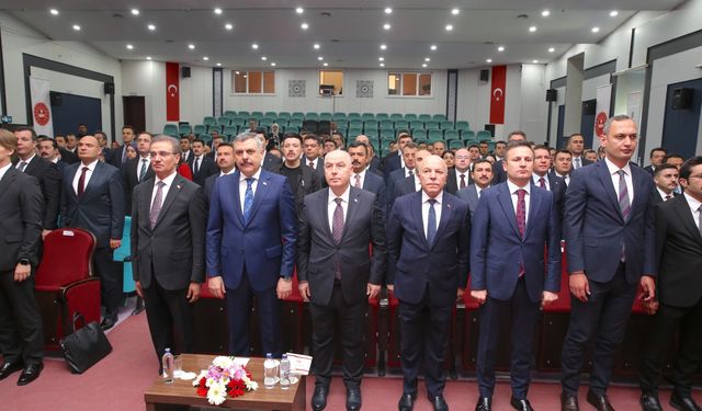 Bakan Çiftçi, Erzurum'da 'Kaymakamlara Yönelik Hizmet İçi Eğitim Semineri'nde konuştu: (2)