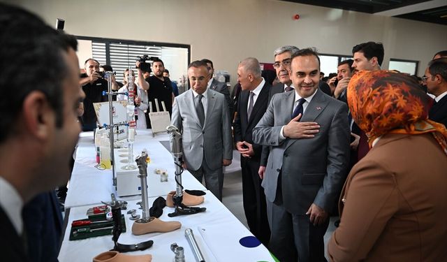 Bakan Fatih Kacır, Gaziantep'te açılış ve protokol imza törenine katıldı: