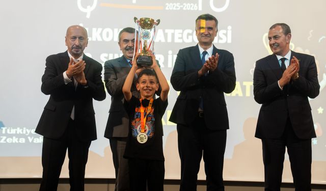 Bakan Tekin, 'Türkiye 7. Okullar Arası Zeka Oyunları Şampiyonası' ödül töreninde konuştu: