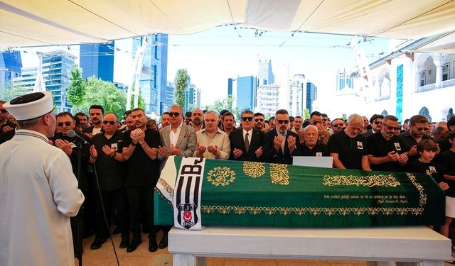 Beşiktaş Yöneticisi Özkan Arseven'in annesi Melahat Arseven son yolculuğuna uğurlandı