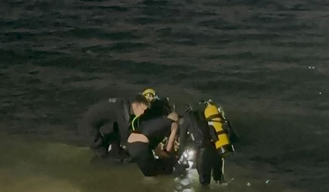 Bursa'da serinlemek için göle giren kişi kayboldu, oğlu kurtarıldı