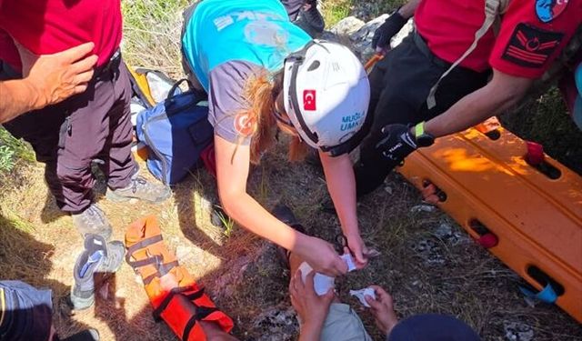 Fethiye'de yamaç paraşütü kazasında 2 kişi yaralandı