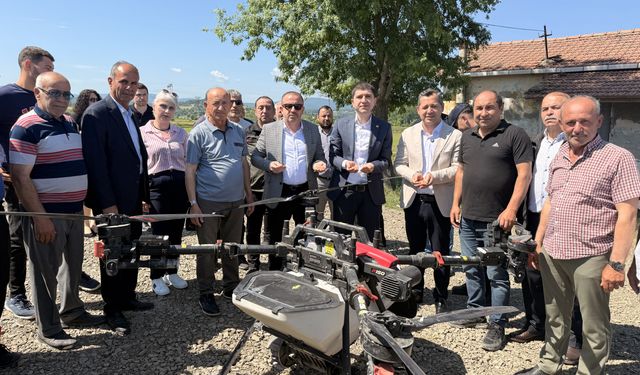 Samsun'da zirai dronla çeltik ekimi gerçekleştiriliyor