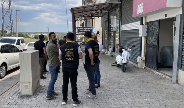 Şanlıurfa'da bir kişi eşi ve kızını silahla ağır yaraladı