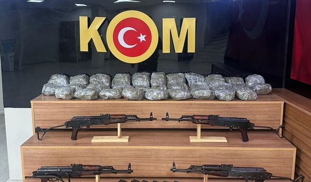 Şanlıurfa'da uyuşturucu operasyonunda yakalanan 2 şüpheli tutuklandı
