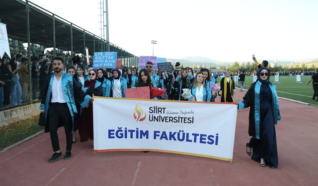 Siirt Üniversitesinde mezuniyet töreni düzenlendi