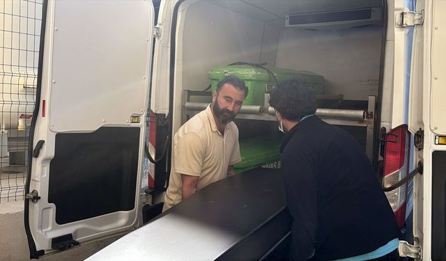 Sivas'ta KKKA hastalığı şüphesiyle tedavi gören kadın hayatını kaybetti