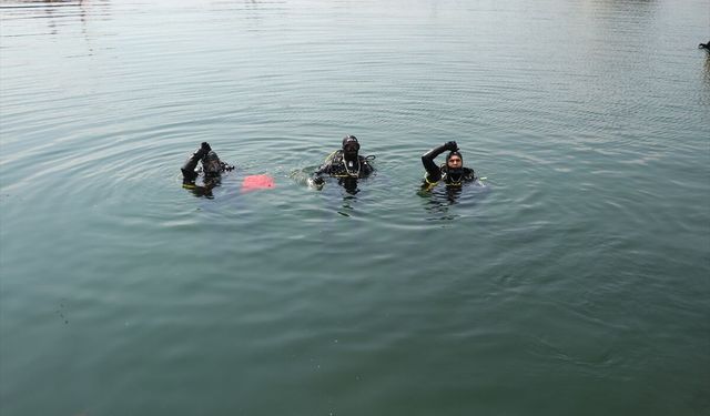 Tekirdağ'da deniz dibi temizliğiyle çevre farkındalığı oluşturuldu