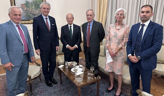 Türk ve Yunan denizcilik sektörü temsilcileri Türkiye'nin Atina Büyükelçiliği'ndeki resepsiyonda buluştu