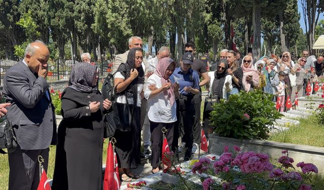 Vezneciler şehitleri terör saldırısının 10. yılında anıldı