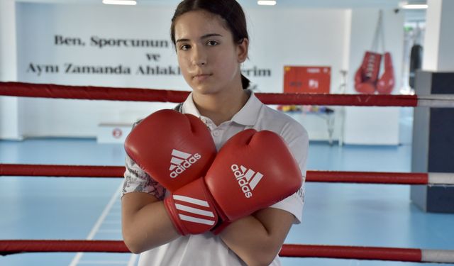 Babasının yönlendirmesiyle boksa başlayan Beren Su'nun hedefi Avrupa şampiyonluğu