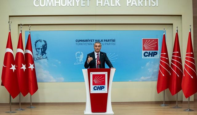 CHP Sözcüsü Sarı, partisinin MYK toplantısına ilişkin basın toplantısı düzenledi: