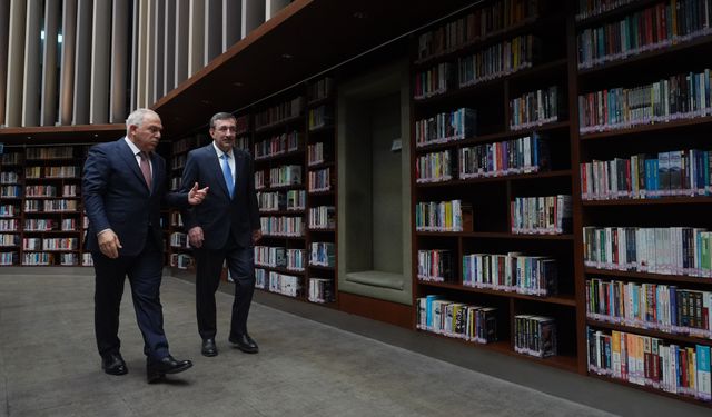 Cumhurbaşkanı Yardımcısı Yılmaz, İstanbul'da ziyaretlerde bulundu