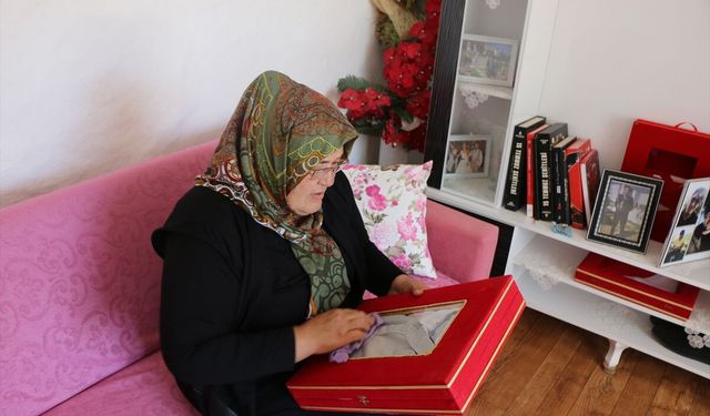 FETÖ'NÜN 15 TEMMUZ DARBE GİRİŞİMİNİN 10. YILI - 15 Temmuz şehidinin annesinin acısı ilk günkü gibi taze