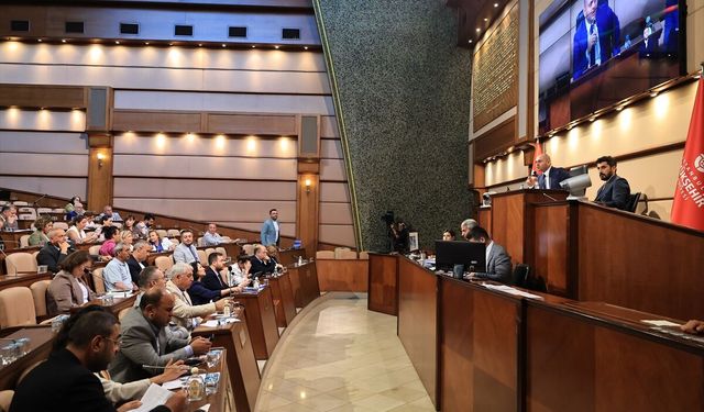 İstanbul'da toplu ulaşıma yüzde 10 zam yapıldı