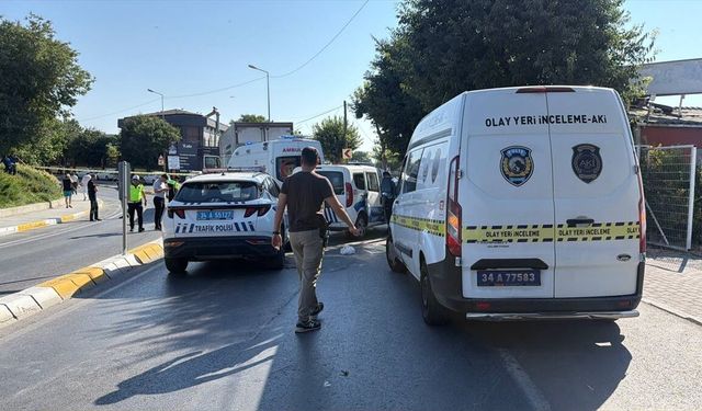 Küçükçekmece'de kamyonun çarptığı kişi hayatını kaybetti
