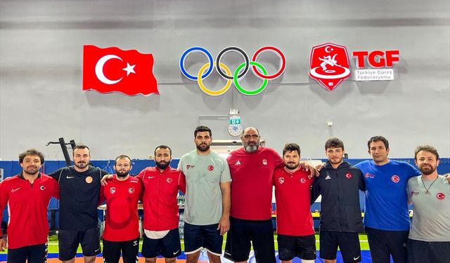 Milli güreşçiler, Macaristan'daki turnuvada mindere çıkacak
