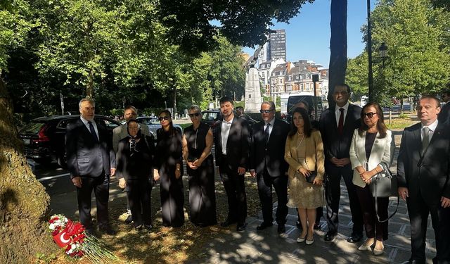 Şehit Türk diplomat Dursun Aksoy Brüksel'de anıldı