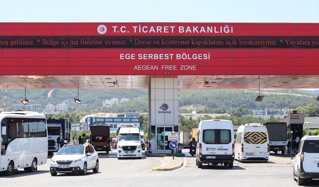 Serbest bölgelerde 6 ayda yapılan ticaretin yaklaşık yarısını ihracat oluşturdu
