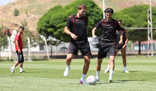 Sivasspor, yeni sezon hazırlıklarına devam etti