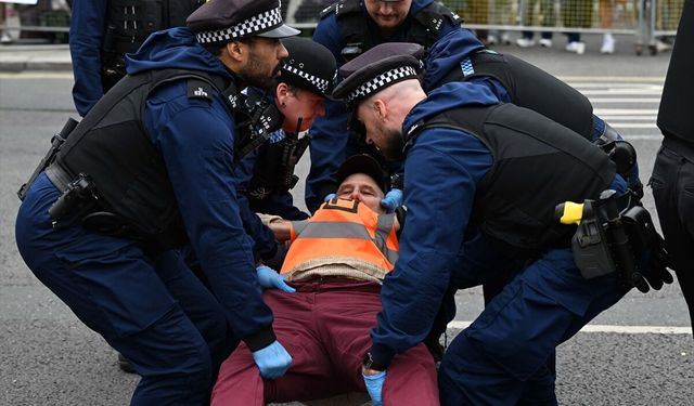 Just Stop Oil Londra’da yeniden sokağa çıktı