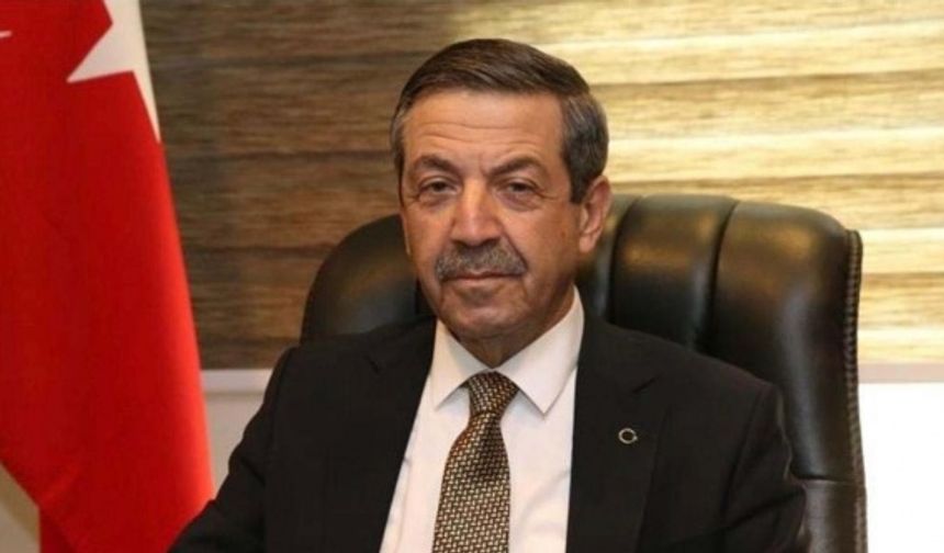 KKTC Dışişleri Bakanı Ertuğruloğlu'dan deniz üssü açıklaması