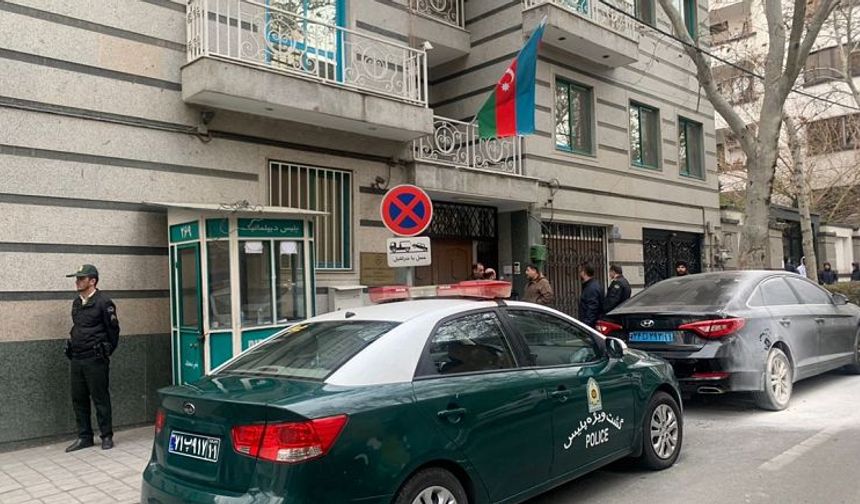 Tahran'daki Azerbaycan Büyükelçiliği'ne saldırı