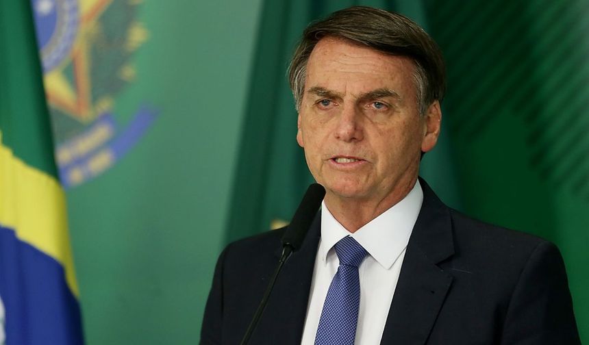 Bolsonaro turist vizesi için başvurdu