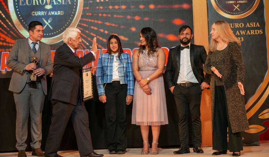 Kazım Efes Ödüle doymuyor