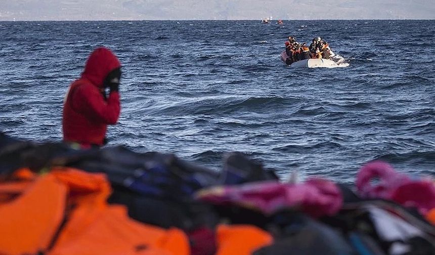 Biri çocuk beş kişi Manş Denizi'ni geçmeye çalışırken hayatını kaybetti
