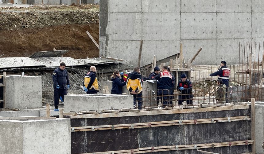 Bursa'da beton dökülürken çöken kalıpların altında kalan işçi öldü