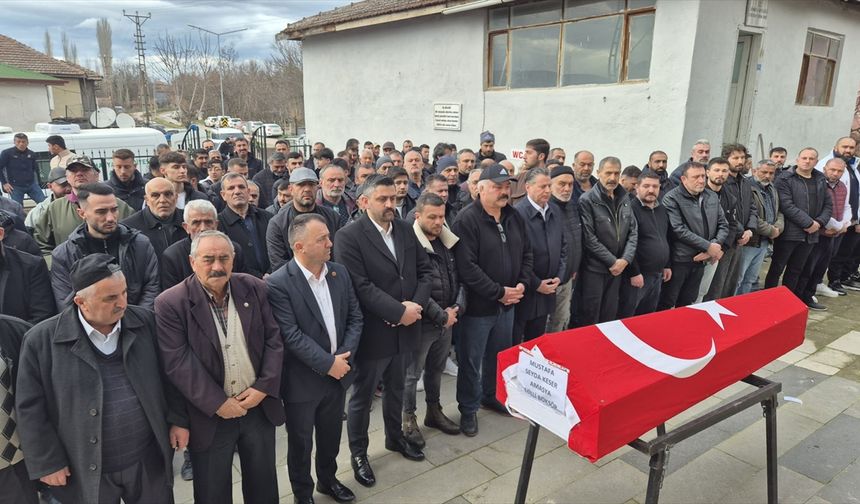 Vefat eden milli boksör Seyda Keser, Amasya'da son yolculuğuna uğurlandı