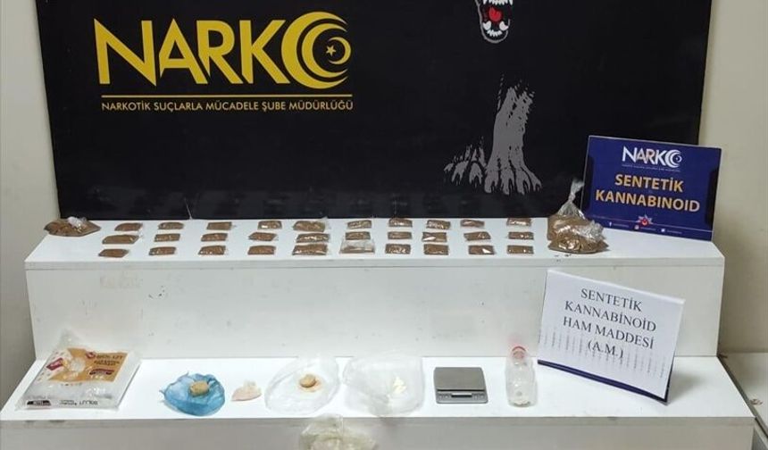 Adana'da uyuşturucu operasyonunda 14 şüpheli yakalandı