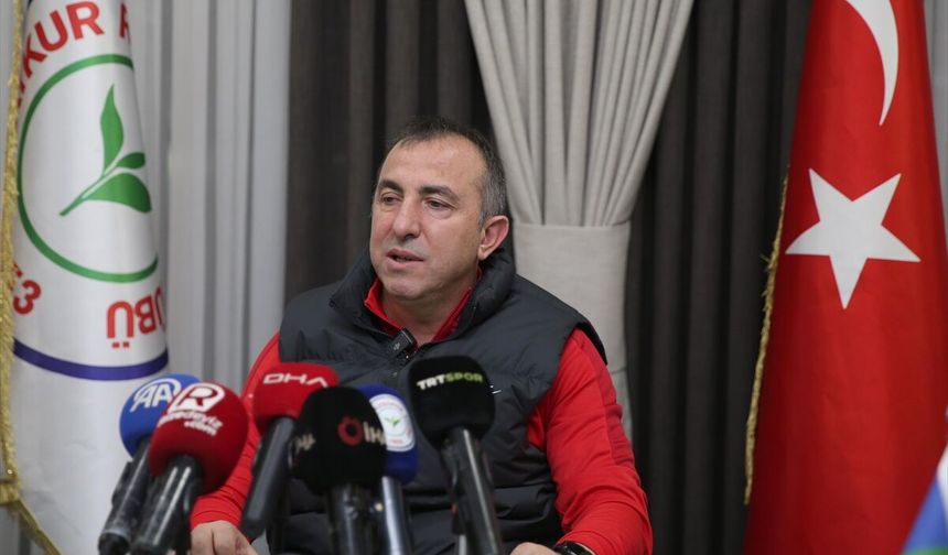 Çaykur Rizespor Teknik Direktörü Uçar, basın mensuplarıyla bir araya geldi: