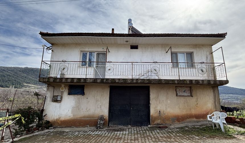 GÜNCELLEME 3 - Manisa'da bir kişi karısını, kayınvalidesini, kayınpederini ve kayınbiraderini öldürdü