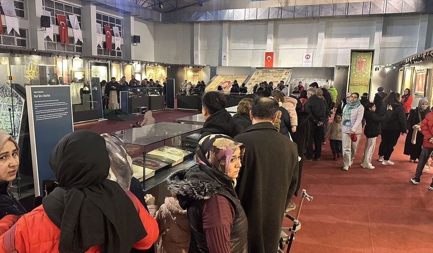 Kastamonu'da kutsal emanetler sergisi yoğun ilgi gördü