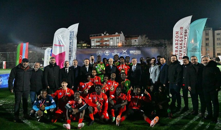 Trabzon'da 2. Uluslararası Öğrenci Futbol Turnuvası düzenlendi